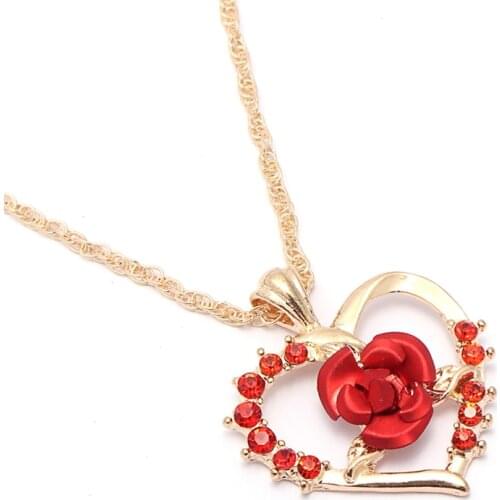 Rose Heart Shape Gold Necklace Women Cubic Zirconia Crystal Pendants Female Choker Necklaces Engagement Jewelry Gifts For Girls