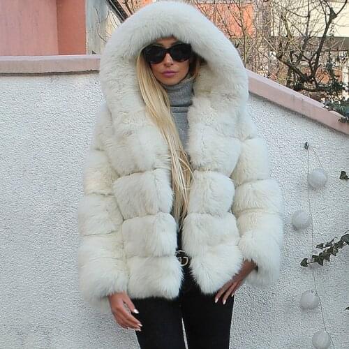 Alabling White Fur Coats