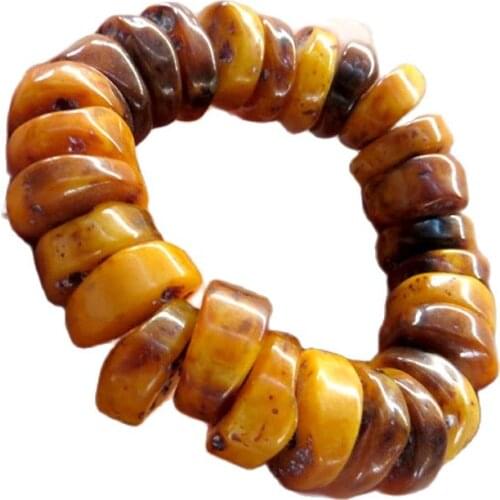 Two generation of Poland stone skin beeswax beeswax Bracelet chicken oil yellow old honey on hand