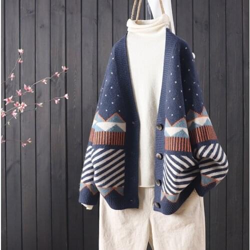 2021 new spring and autumn long-sleeved cardigan knitted jacket womens sweater loose all-match western-style blouse