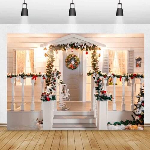Gray White Backdrop For Photography Rural House Yard Christmas Festivals Wreath Stair Porch Party Scenic Photographic Backdrop