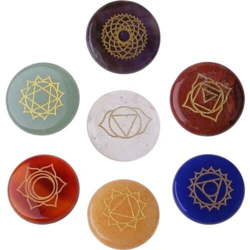 7Pcs Chakra Stones Reiki Healing Crystal Engraved Chakra Symbols Balance Stones X7YC