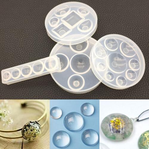 DIY Crystal Epoxy Time Gem Mold can be equipped with bottom support, large hemisphere, small hemisphere, silicone resin mold