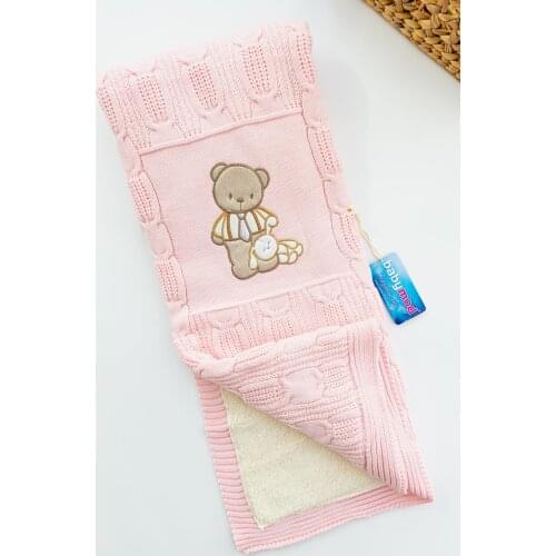 Teddy Bear Figure Knitwear Baby Blanket