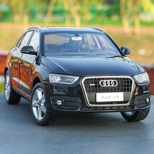 Original factory 1:18 Q3 SUV car model black classic toy models for Birthday/christmas gifts, collection