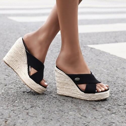 Longfeiluofeng Women's Slippers