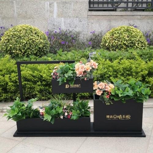 Outdoor finished product combination flower stand wrought iron anti-rust metal planter outdoor partition flower bed landscape ga