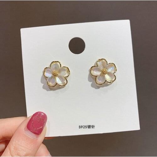 Korean Fashion Double Shell Flower Earrings Female Temperament Trendy Elegant Earrings Hong Kong Style Super Fairy Earrings