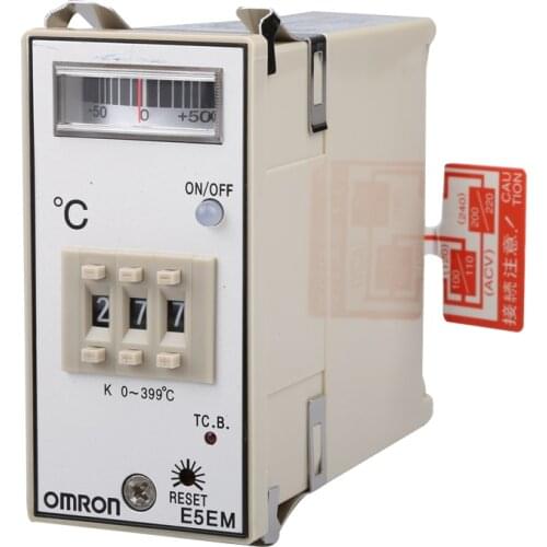 OMRON E5EM-YR40K Point Temperature Controller Controlling Temperature Unit 0-399 Degrees Celsius K type Thermostat