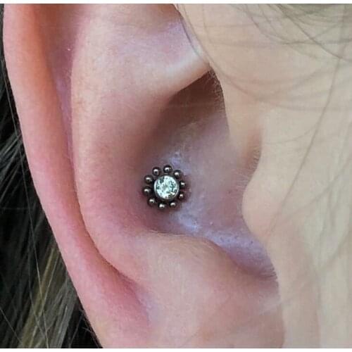 Hot sale 316L stainless steel 16G internal thread Trinity ball labret tragus helix conch cartilage piercing earring body jewelry