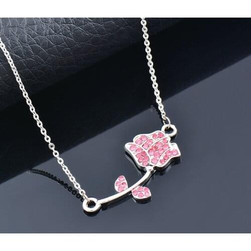 Kioozol Chokers On The Neck