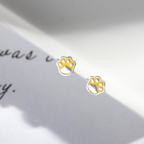 Lidavi Fashionable cute yellow cat claw earrings temperament sweet animal earrings For Women Korean version Jewelry Gift VES6182