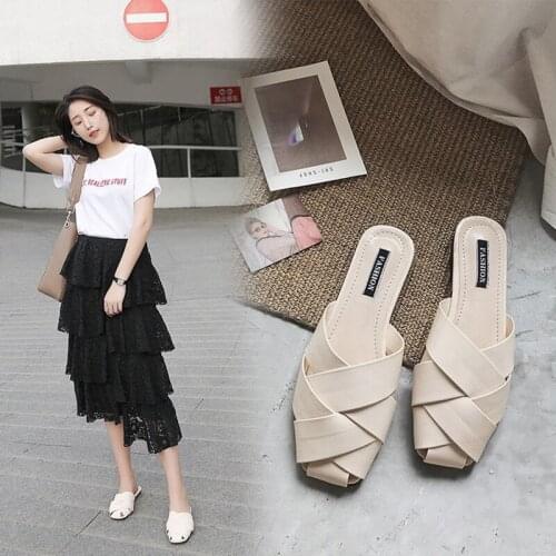 Women Korean Outdoor Slippers Summer Woven Mules Shoes Low Heel Slide Sandles Slip on PU Leather Slippers Pantuflas for Women
