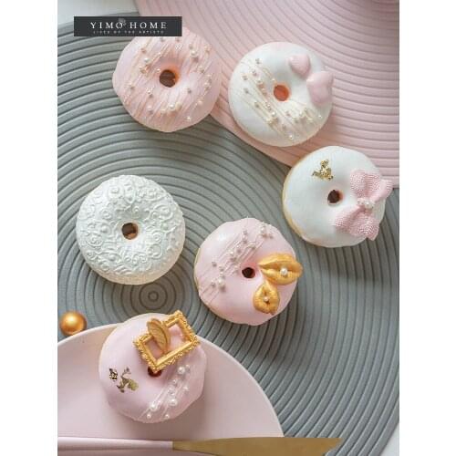 Sweet pink Artificial ice cream cake simulation donut toy window decoration fake snack ice cream ins wind donut Exquisite
