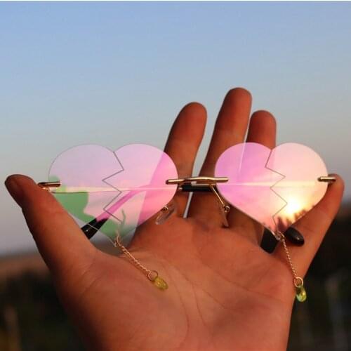 Fashion Unique Rimless love Heart Pendant Women Sunglasses Clear Ocean Lens Eyewear Ladies Trending Sun Glasses NX