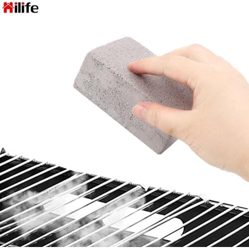 HILIFE 2Pcs Removing Stains Brush Barbecue Scraper Griddle Handheld BBQ Grill Cleaning Brick Block BBQ Cleaning Stone