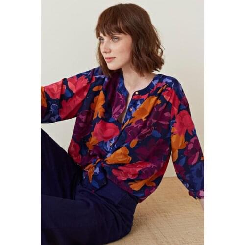 2019 spring chic Women sweety flower colorful shirt with glittery buttons 100% viscose Canvas printing womens tops and blouses