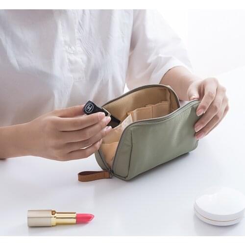 Portable girl lipstick travel cosmetic bag ladies simple cartoon box cosmetic storage bag lightweight waterproof storage handbag