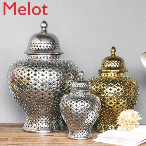 European Fashion Luxury Gold and Silver Color Hollow Temple Jar Household Minimalist Vintage Ceramic Decorative Crafts Ornaments