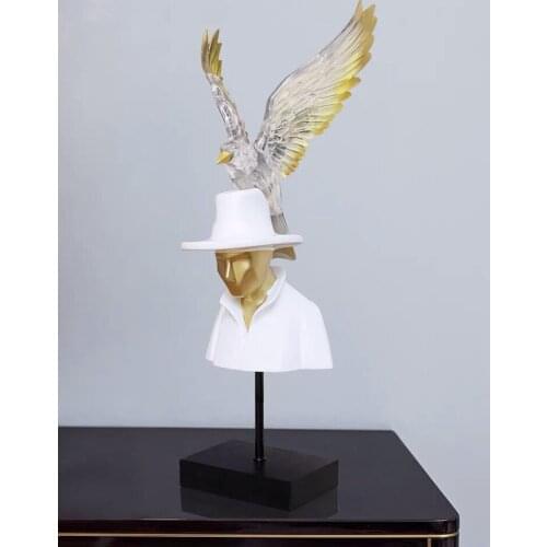 Northern Europhome Decoration Accessories Sky Messenger Home Decor Sculpture Living Room Landing Statue Ornaments Creative Gift