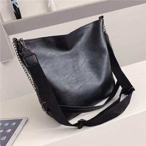 Women PU Leather Shoulder Bags Female Handbag Large Size Bucket Bags Retro Chains Crossbody bag Famous designer Pocket Cheap