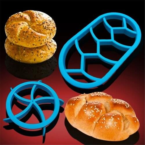 Bread Mould Cutter Food Grade Plastic DIY Sandwiches Cutter Cookie Press Bread Biscuit Mould Home Caking Pastry Baking Tools
