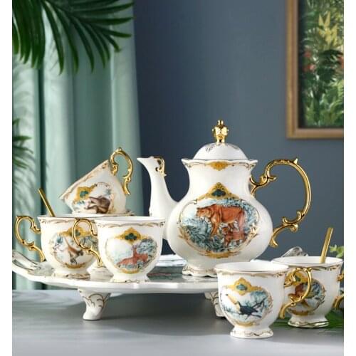 Royal Coffee Tea Set With Tray Large Capacity Teapot Exquisite Ceramic Drinkware Set Flower Teacup Saucer Household Gift
