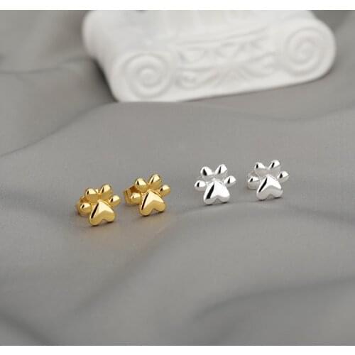 Cute Cat Paw Heart Earrings For Women Sweet Anime Style Sleeper Earrings Fashion Jewelry Accessories Creative Gifts To Friends