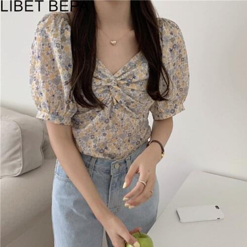New 2021 Spring Summer Women Blouses V-Neck Shirts Floral Printed Puff Sleeve Elegant Wild Korean Lady Vintage Short Tops BL9065