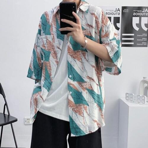 2021Summer New Fashion Printed Men Shirts Casual Loose Five-Point Sleeve Polo Collar Shirt Boy Beach Shirt Male Clothes Harajuku