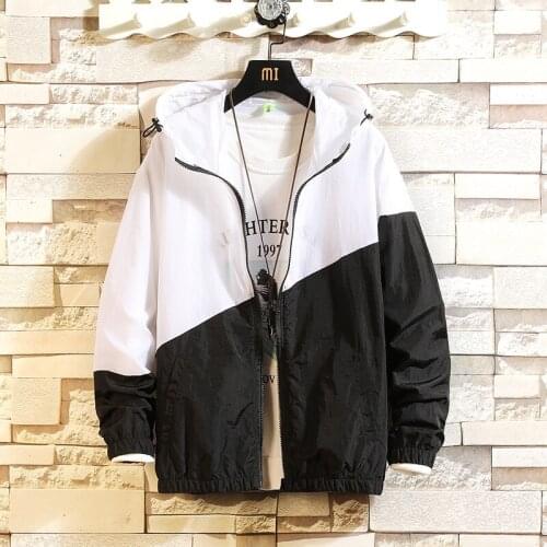 2021 New Streetwear Mens Jackets Splicing Military Hooded Coats Casual Zipper Male Windbreaker Men Thin Spring Summer Clothing