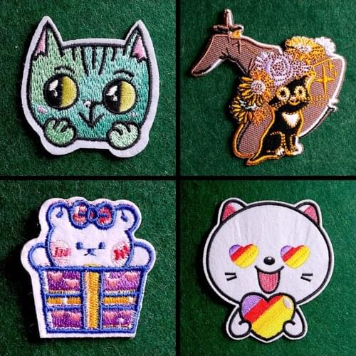 2 PCS Cartoon Cat Embroidered Patches On Clothes Cute Animal Applique Iron On Patches For Clothing Stickes Cartoon Badges