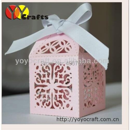 Hot new products for 2017 laser cut favour boxes flower paper wedding candy gift boxes pink