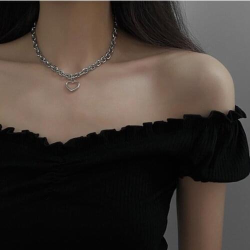 Ins Hot Hollow Heart Choker Necklaces For Women Wholesale Statement Necklace Heart Dainty Pendant Necklace Gift Dropshipping