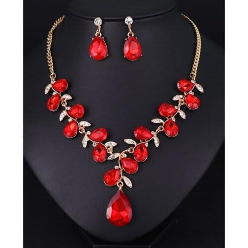 New Wedding Jewelry Accessories Sets for Charming Women Dresses Dating Accessories Glass Crystal Necklace Earrings Sets