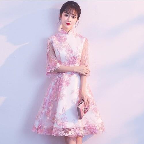 Cheongsam Mini Dress Summer Fashion Lace Half Sleeve Party Dresses Modern Chinese Wedding Qipao Dress Sexy Slim Short Qi Pao