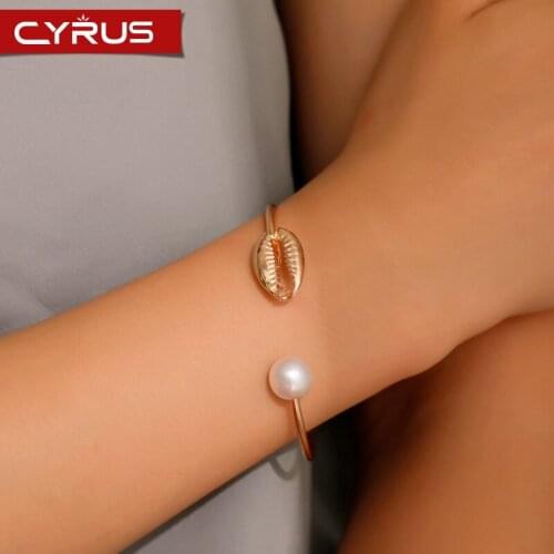 Hot Sale Fashion Shell Pearl Open Bracelets For Women Adjustable Bangle Silver Color Gold Metal Wild Female Jewelry Kind Circlet