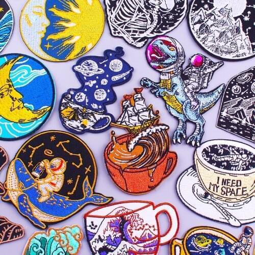 Astronaut Dinosaur Patches For Clothing Stickers Mountain Outdoor Badge Stripes Iron On Patches On Clothes Wave Embroidery Patch