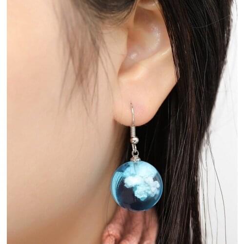 VSnow Korean Summer Blue Sky White Clouds Transparent Resin Ball Dangle Earring for Women Handmade Geometric Earrings Jewelry