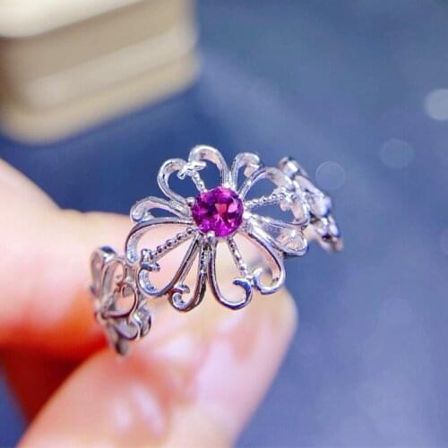 Natural real red pyrope flower ring Per jewelry 3*3mm 0.15ct gemstone 925 sterling silver Fine jewelry Q2142314