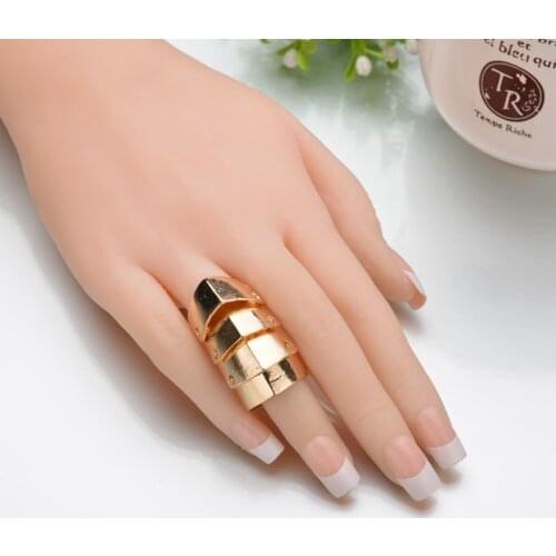 YADA GIFTS Trendy Punk Metal Armor Joint Rings for Men Stainless Steel Ring Gold Gothic Personality Bendable Armor Ring RG200071