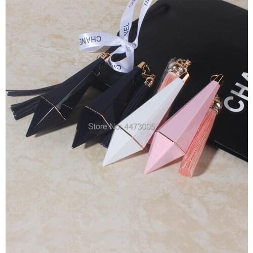 12.1mm Cosmetic Empty Lip Balm Lipstick Tubes Taper Shape with Tassel Plastic Empty Lipstick Tubes Refillable Bottles Containers