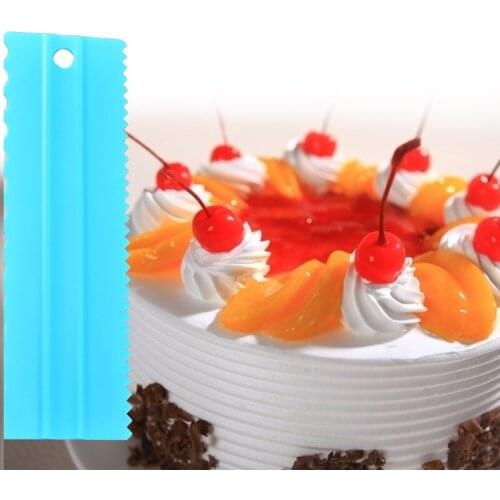 4PCS/Set Plastic Cream Scraper 8 Shapes Irregular Teeth Edge DIY Cake Scraper Kitchen Baking Pastry Smoother Comb Decor Tools