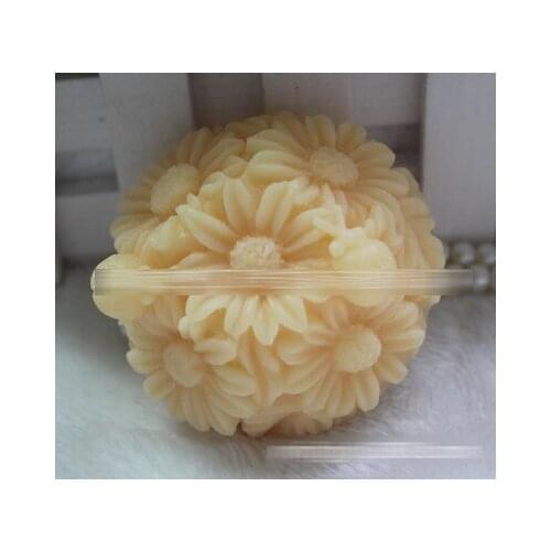 Ladybug on Daisy Soap Mold Silicone Flowers Molds Candle Mould Ball Soaps Making DIY Craft Candle Resin Handmade Flower PRZY 001