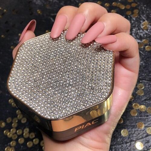 Face Foundation Base Cream Concealer Oil Control Pressed Powder Natural Makeup Primer Air Cushion CC Cream with Mushroom Sponge