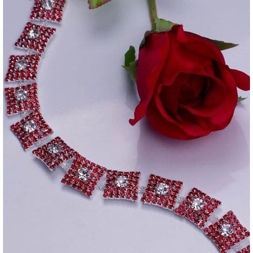 Free Shipping 5yards Rhinestone crystal Chain Bridal Sash Rhinestone Applique, Wedding Applique,Rhinestone Trimming LSRT069