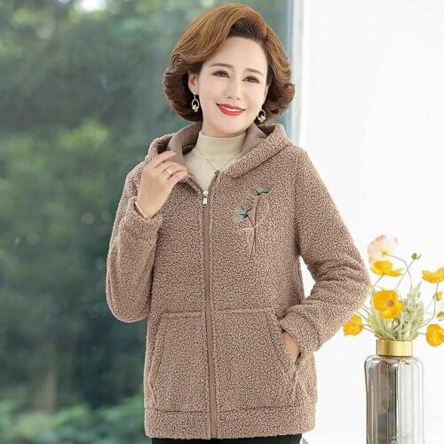 Mother Winter Womens Jacket 2021 New Female Lambswool warm Coat Plus Size 5XL Overcoat Hooded Warm Lady short Outerwear