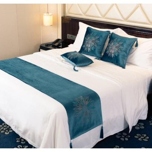 Modern Pastoral Flower Hotel Bed Runner Elegant Bed Decoration Table Runner Pillow Case Simplicity Bed Runnerl Home Decor LF839