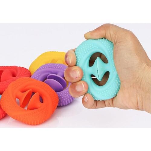 Fidget Snapper Finger Sensory Fidget Toy Hand Grip Ring And Snap Anti Stress Toys Anxiety Reliever Grip Ball Squeeze Sensory Toy