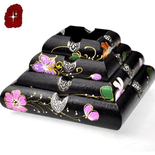 Black Wood Painted Square Ashtray Thailand Hand-painted Wooden Beautiful Crafts Creative Home Furnishings Tin Ashtray
